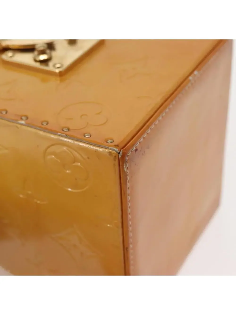 Louis Vuitton elevate your